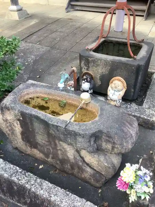 地蔵院の手水舎