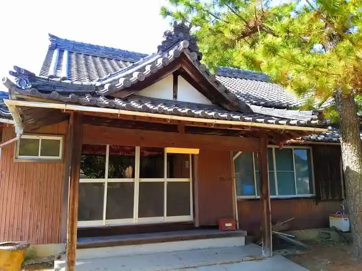 十応寺教会の本殿・本堂