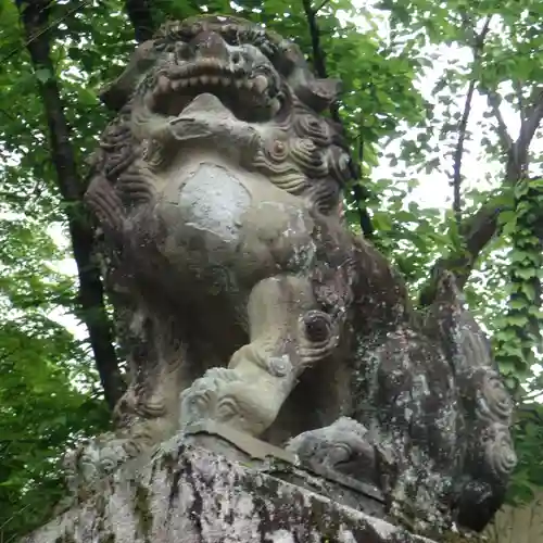 粟田神社の狛犬