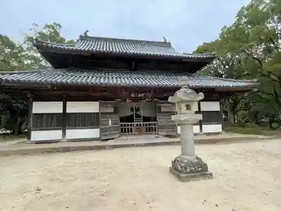 観世音寺の本殿・本堂