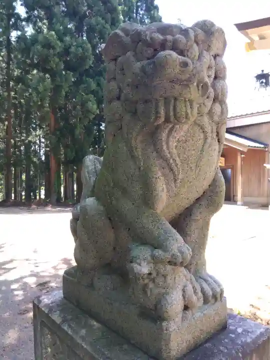 少名彦神社の{uncategorized: "未分類", other: "その他", undefined: "問題あり", building: "その他建物", grave: "お墓", sacred_gate: "鳥居", guardian: "狛犬", statue: "像", buddha: "仏像", history: "歴史", nature: "自然", garden: "庭園", animal: "動物", pagoda: "塔", temizu: "手水舎", mountain_gate: "山門・神門", sanctuary: "本殿・本堂", subordinate: "末社・摂社", art: "芸術", scenery: "景色", jizo: "地蔵", ema: "絵馬", goshuin: "御朱印", omikuji: "おみくじ", items: "授与品その他", amulet: "お守り", goshuincho: "御朱印帳", eats: "食事", festival: "お祭り", votive_dance: "神楽", shichigosan: "七五三参", wedding: "結婚式", experience: "体験その他", initially: "初詣", around: "周辺", anti_infection: "感染症対策"}
