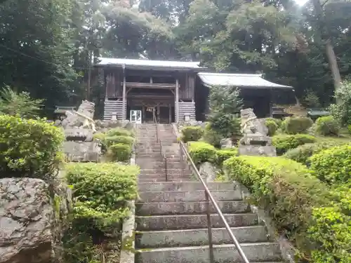 清滝神社の建物その他