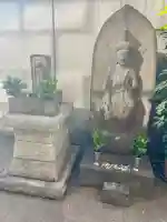 盛泰寺の{uncategorized: "未分類", other: "その他", undefined: "問題あり", building: "その他建物", grave: "お墓", sacred_gate: "鳥居", guardian: "狛犬", statue: "像", buddha: "仏像", history: "歴史", nature: "自然", garden: "庭園", animal: "動物", pagoda: "塔", temizu: "手水舎", mountain_gate: "山門・神門", sanctuary: "本殿・本堂", subordinate: "末社・摂社", art: "芸術", scenery: "景色", jizo: "地蔵", ema: "絵馬", goshuin: "御朱印", omikuji: "おみくじ", items: "授与品その他", amulet: "お守り", goshuincho: "御朱印帳", eats: "食事", festival: "お祭り", votive_dance: "神楽", shichigosan: "七五三参", wedding: "結婚式", experience: "体験その他", initially: "初詣", around: "周辺", anti_infection: "感染症対策"}