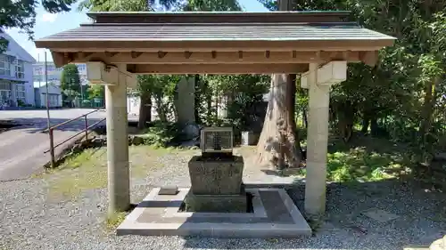 御殿場東照宮　吾妻神社　の手水舎