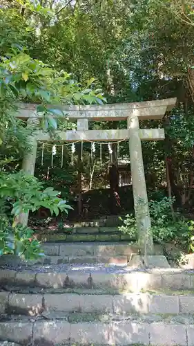 飽波神社の鳥居