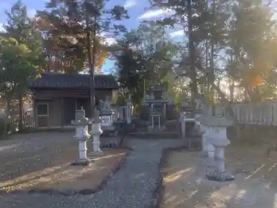 虫鹿神社奥宮のその他建物