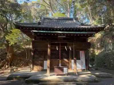 諏訪神社の{uncategorized: "未分類", other: "その他", undefined: "問題あり", building: "その他建物", grave: "お墓", sacred_gate: "鳥居", guardian: "狛犬", statue: "像", buddha: "仏像", history: "歴史", nature: "自然", garden: "庭園", animal: "動物", pagoda: "塔", temizu: "手水舎", mountain_gate: "山門・神門", sanctuary: "本殿・本堂", subordinate: "末社・摂社", art: "芸術", scenery: "景色", jizo: "地蔵", ema: "絵馬", goshuin: "御朱印", omikuji: "おみくじ", items: "授与品その他", amulet: "お守り", goshuincho: "御朱印帳", eats: "食事", festival: "お祭り", votive_dance: "神楽", shichigosan: "七五三参", wedding: "結婚式", experience: "体験その他", initially: "初詣", around: "周辺", anti_infection: "感染症対策"}