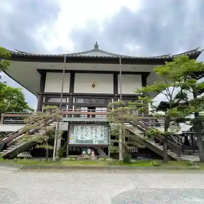 本願寺長野別院の本殿・本堂