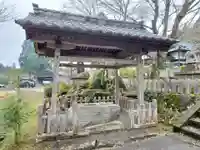 神杉伊豆牟比咩字神社の手水舎