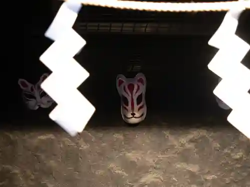 東京羽田 穴守稲荷神社の{uncategorized: "未分類", other: "その他", undefined: "問題あり", building: "その他建物", grave: "お墓", sacred_gate: "鳥居", guardian: "狛犬", statue: "像", buddha: "仏像", history: "歴史", nature: "自然", garden: "庭園", animal: "動物", pagoda: "塔", temizu: "手水舎", mountain_gate: "山門・神門", sanctuary: "本殿・本堂", subordinate: "末社・摂社", art: "芸術", scenery: "景色", jizo: "地蔵", ema: "絵馬", goshuin: "御朱印", omikuji: "おみくじ", items: "授与品その他", amulet: "お守り", goshuincho: "御朱印帳", eats: "食事", festival: "お祭り", votive_dance: "神楽", shichigosan: "七五三参", wedding: "結婚式", experience: "体験その他", initially: "初詣", around: "周辺", anti_infection: "感染症対策"}