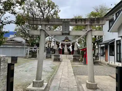 女塚神社の鳥居
