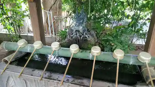 小平神明宮の手水舎