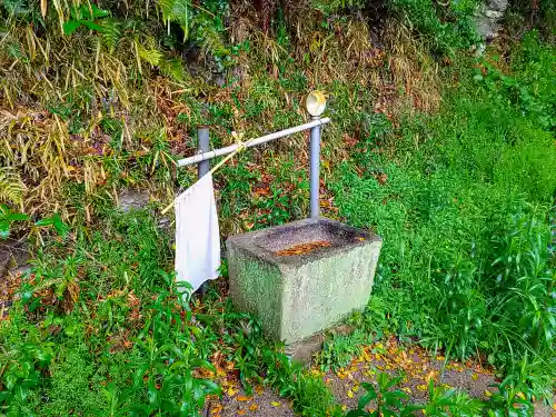 幸宮司神社の手水舎