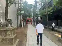 花園神社の庭園