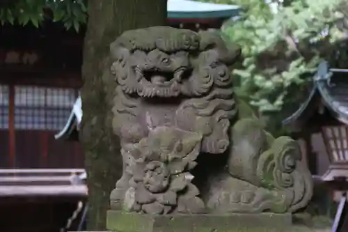 神明神社の狛犬