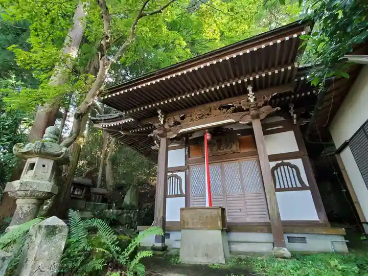 湯泉神社の末社・摂社