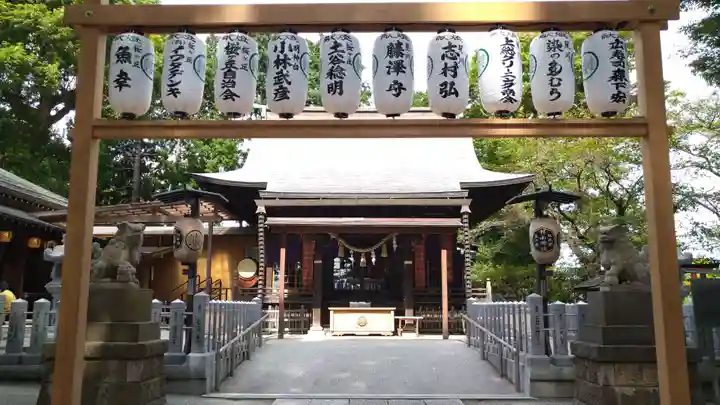 星川杉山神社の本殿・本堂