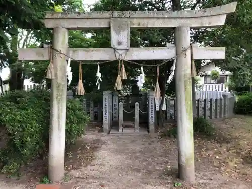 泊神社の鳥居