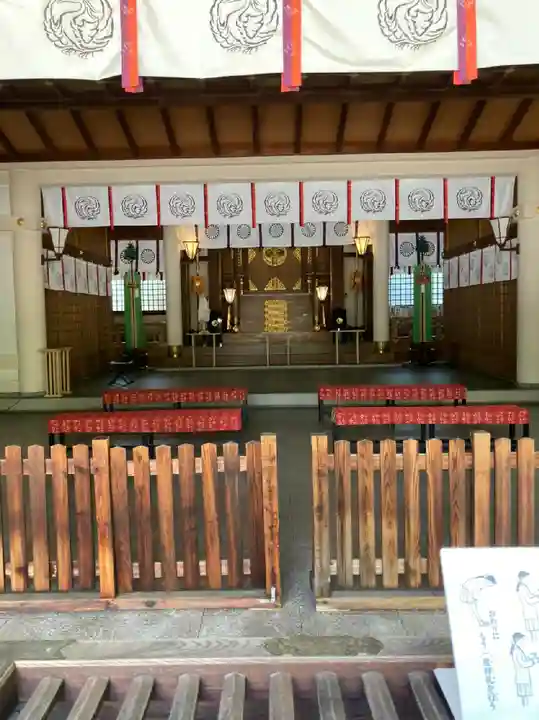 坐摩神社の本殿・本堂