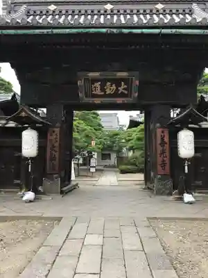 善光寺大勧進の山門・神門
