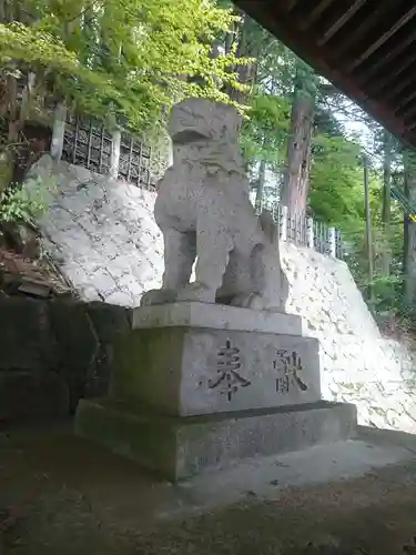 櫻山八幡宮の狛犬