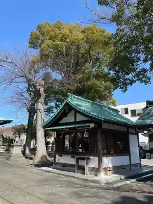 八幡神社の{uncategorized: "未分類", other: "その他", undefined: "問題あり", building: "その他建物", grave: "お墓", sacred_gate: "鳥居", guardian: "狛犬", statue: "像", buddha: "仏像", history: "歴史", nature: "自然", garden: "庭園", animal: "動物", pagoda: "塔", temizu: "手水舎", mountain_gate: "山門・神門", sanctuary: "本殿・本堂", subordinate: "末社・摂社", art: "芸術", scenery: "景色", jizo: "地蔵", ema: "絵馬", goshuin: "御朱印", omikuji: "おみくじ", items: "授与品その他", amulet: "お守り", goshuincho: "御朱印帳", eats: "食事", festival: "お祭り", votive_dance: "神楽", shichigosan: "七五三参", wedding: "結婚式", experience: "体験その他", initially: "初詣", around: "周辺", anti_infection: "感染症対策"}