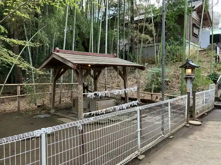 下総国三山 二宮神社の{uncategorized: "未分類", other: "その他", undefined: "問題あり", building: "その他建物", grave: "お墓", sacred_gate: "鳥居", guardian: "狛犬", statue: "像", buddha: "仏像", history: "歴史", nature: "自然", garden: "庭園", animal: "動物", pagoda: "塔", temizu: "手水舎", mountain_gate: "山門・神門", sanctuary: "本殿・本堂", subordinate: "末社・摂社", art: "芸術", scenery: "景色", jizo: "地蔵", ema: "絵馬", goshuin: "御朱印", omikuji: "おみくじ", items: "授与品その他", amulet: "お守り", goshuincho: "御朱印帳", eats: "食事", festival: "お祭り", votive_dance: "神楽", shichigosan: "七五三参", wedding: "結婚式", experience: "体験その他", initially: "初詣", around: "周辺", anti_infection: "感染症対策"}