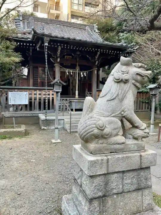 御園神社の{uncategorized: "未分類", other: "その他", undefined: "問題あり", building: "その他建物", grave: "お墓", sacred_gate: "鳥居", guardian: "狛犬", statue: "像", buddha: "仏像", history: "歴史", nature: "自然", garden: "庭園", animal: "動物", pagoda: "塔", temizu: "手水舎", mountain_gate: "山門・神門", sanctuary: "本殿・本堂", subordinate: "末社・摂社", art: "芸術", scenery: "景色", jizo: "地蔵", ema: "絵馬", goshuin: "御朱印", omikuji: "おみくじ", items: "授与品その他", amulet: "お守り", goshuincho: "御朱印帳", eats: "食事", festival: "お祭り", votive_dance: "神楽", shichigosan: "七五三参", wedding: "結婚式", experience: "体験その他", initially: "初詣", around: "周辺", anti_infection: "感染症対策"}