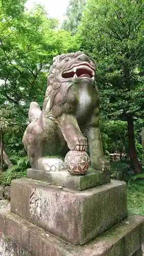 岩槻久伊豆神社の狛犬