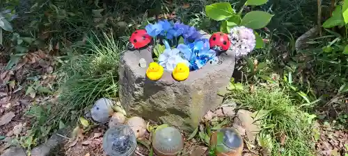 陽林寺の{uncategorized: "未分類", other: "その他", undefined: "問題あり", building: "その他建物", grave: "お墓", sacred_gate: "鳥居", guardian: "狛犬", statue: "像", buddha: "仏像", history: "歴史", nature: "自然", garden: "庭園", animal: "動物", pagoda: "塔", temizu: "手水舎", mountain_gate: "山門・神門", sanctuary: "本殿・本堂", subordinate: "末社・摂社", art: "芸術", scenery: "景色", jizo: "地蔵", ema: "絵馬", goshuin: "御朱印", omikuji: "おみくじ", items: "授与品その他", amulet: "お守り", goshuincho: "御朱印帳", eats: "食事", festival: "お祭り", votive_dance: "神楽", shichigosan: "七五三参", wedding: "結婚式", experience: "体験その他", initially: "初詣", around: "周辺", anti_infection: "感染症対策"}