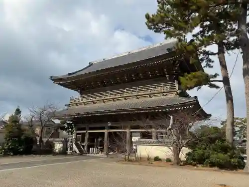 光明寺の{uncategorized: "未分類", other: "その他", undefined: "問題あり", building: "その他建物", grave: "お墓", sacred_gate: "鳥居", guardian: "狛犬", statue: "像", buddha: "仏像", history: "歴史", nature: "自然", garden: "庭園", animal: "動物", pagoda: "塔", temizu: "手水舎", mountain_gate: "山門・神門", sanctuary: "本殿・本堂", subordinate: "末社・摂社", art: "芸術", scenery: "景色", jizo: "地蔵", ema: "絵馬", goshuin: "御朱印", omikuji: "おみくじ", items: "授与品その他", amulet: "お守り", goshuincho: "御朱印帳", eats: "食事", festival: "お祭り", votive_dance: "神楽", shichigosan: "七五三参", wedding: "結婚式", experience: "体験その他", initially: "初詣", around: "周辺", anti_infection: "感染症対策"}