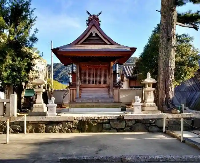 春日神社の本殿