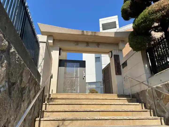 法泉寺の山門・神門