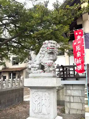 豊平神社の{uncategorized: "未分類", other: "その他", undefined: "問題あり", building: "その他建物", grave: "お墓", sacred_gate: "鳥居", guardian: "狛犬", statue: "像", buddha: "仏像", history: "歴史", nature: "自然", garden: "庭園", animal: "動物", pagoda: "塔", temizu: "手水舎", mountain_gate: "山門・神門", sanctuary: "本殿・本堂", subordinate: "末社・摂社", art: "芸術", scenery: "景色", jizo: "地蔵", ema: "絵馬", goshuin: "御朱印", omikuji: "おみくじ", items: "授与品その他", amulet: "お守り", goshuincho: "御朱印帳", eats: "食事", festival: "お祭り", votive_dance: "神楽", shichigosan: "七五三参", wedding: "結婚式", experience: "体験その他", initially: "初詣", around: "周辺", anti_infection: "感染症対策"}