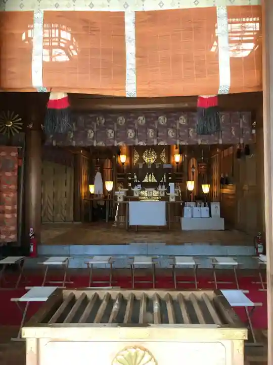 用賀神社の本殿・本堂