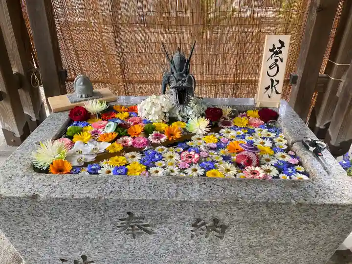 札幌諏訪神社の手水舎
