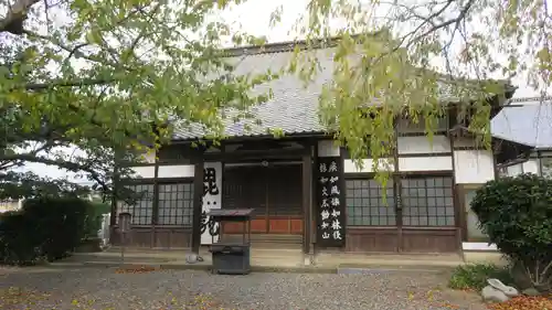 典厩寺の本殿・本堂