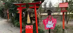 冠稲荷神社の末社