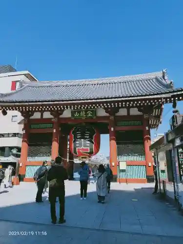 浅草寺の山門