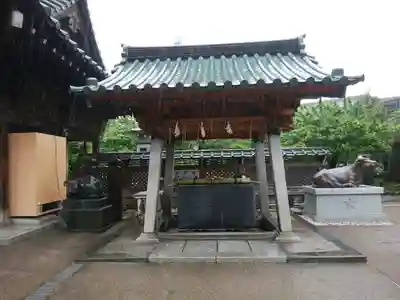 湯島天満宮の手水舎