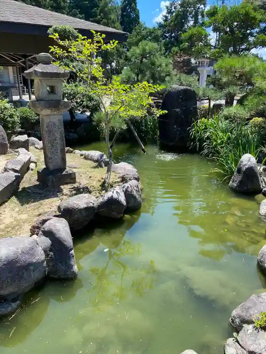 苗村神社(滋賀県)