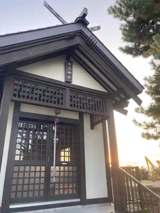 中沼神社の本殿