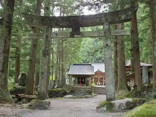 甲斐駒ヶ岳神社の鳥居