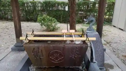 歌懸稲荷神社の手水舎