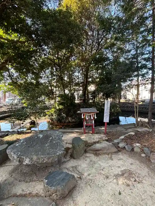 許禰神社の{uncategorized: "未分類", other: "その他", undefined: "問題あり", building: "その他建物", grave: "お墓", sacred_gate: "鳥居", guardian: "狛犬", statue: "像", buddha: "仏像", history: "歴史", nature: "自然", garden: "庭園", animal: "動物", pagoda: "塔", temizu: "手水舎", mountain_gate: "山門・神門", sanctuary: "本殿・本堂", subordinate: "末社・摂社", art: "芸術", scenery: "景色", jizo: "地蔵", ema: "絵馬", goshuin: "御朱印", omikuji: "おみくじ", items: "授与品その他", amulet: "お守り", goshuincho: "御朱印帳", eats: "食事", festival: "お祭り", votive_dance: "神楽", shichigosan: "七五三参", wedding: "結婚式", experience: "体験その他", initially: "初詣", around: "周辺", anti_infection: "感染症対策"}