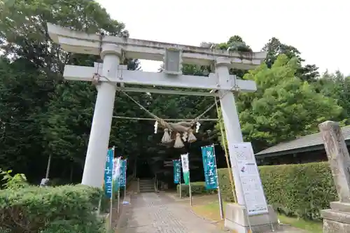 滑川神社 - 仕事と子どもの守り神の鳥居