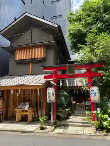 五十稲荷神社(栄寿稲荷神社)(東京都)