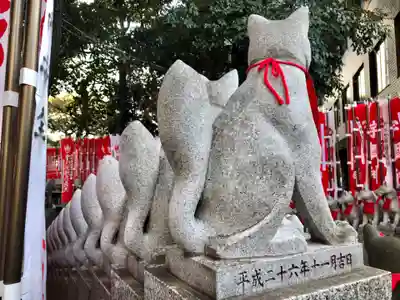 豊川稲荷東京別院の狛犬