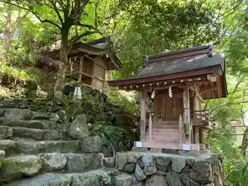 貴船神社の末社