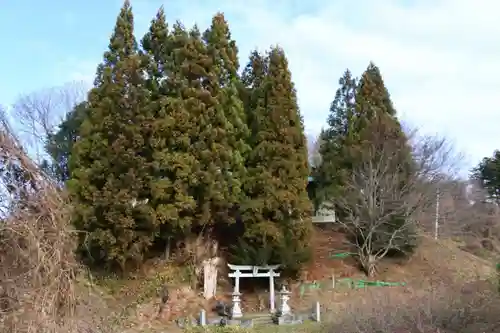 三輪神社の鳥居